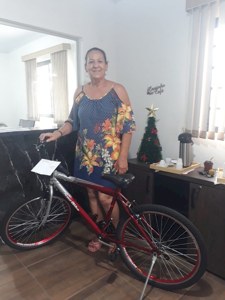 Sindicato dos Servidores Públicos de Castilho realiza Premiação de Natal 2025